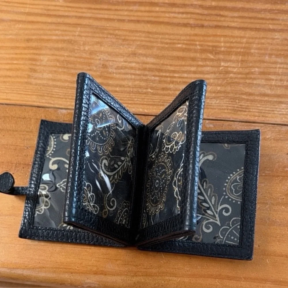 Brighton credit card case, EUC - Picture 2 of 4